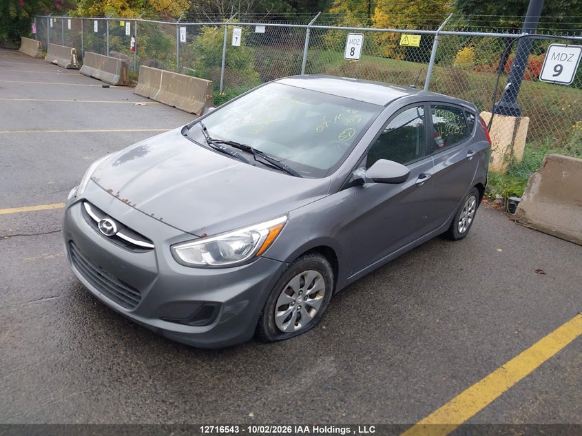 2015 Hyundai Accent Gs, Благотворительность, IAAI, VIN KMHCT5AE2FU227232 — фото 2