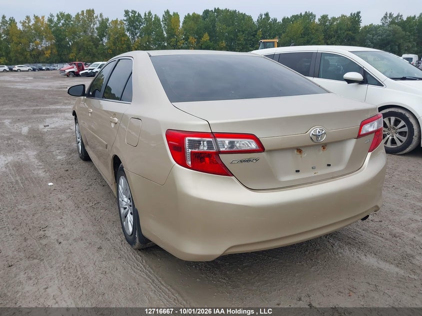 Vin: 4t1bf1fkxcu193031, lot: 3123435, toyota camry le 20123