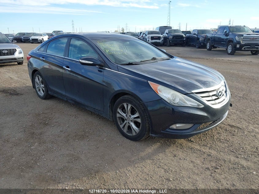 2011 Hyundai Sonata Limited, Front, IAAI, VIN 5NPEC4AC0BH132498