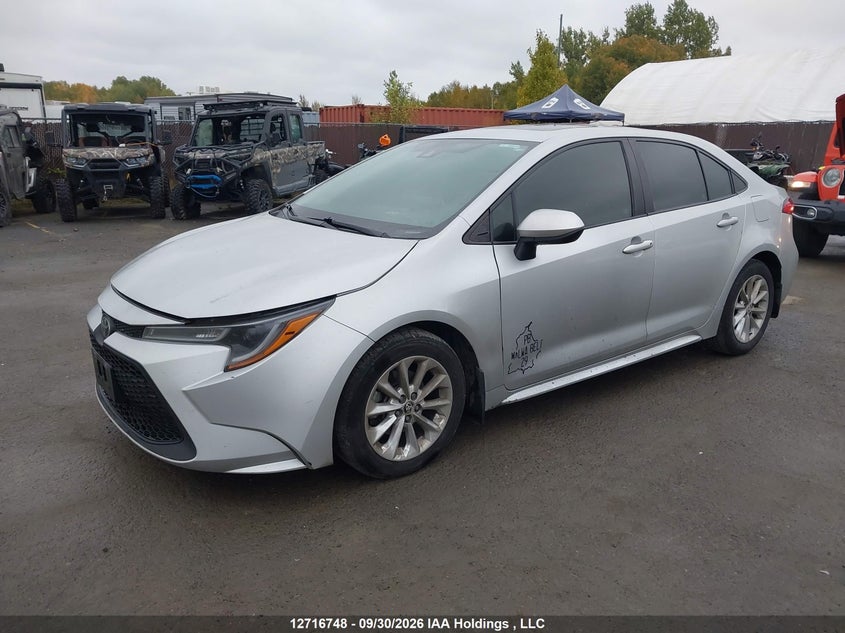 2021 Toyota Corolla Le, Град, IAAI, VIN 5YFBPMBE7MP153121 — фото 2