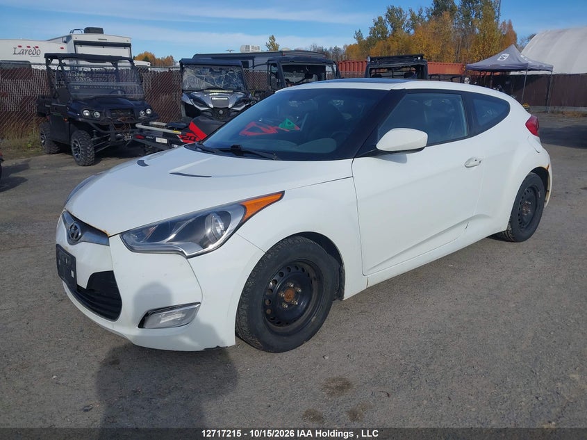 2013 Hyundai Veloster, Удар спереди, IAAI, VIN KMHTC6AD7DU109719 — фото 2
