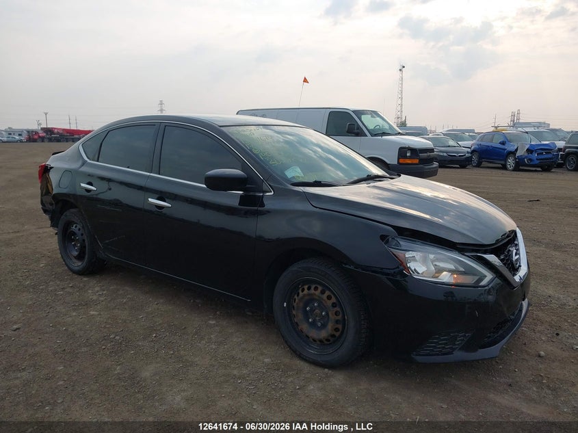 2017 Nissan Sentra 1.8 S/1.8 Sl/1.8 Sv, Удар спереди, IAAI, VIN 3N1AB7AP7HL640808