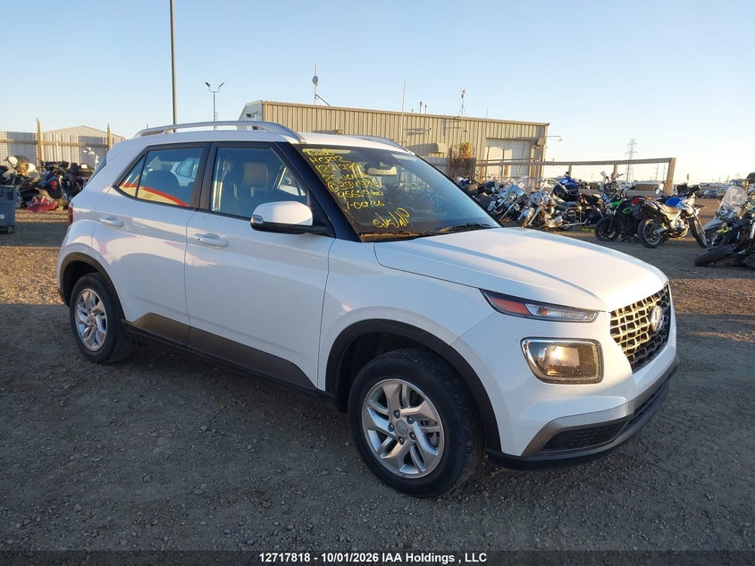 Vin: kmhrc8a34su394986, lot: 3124656, hyundai venue sel/limited 2025 img_1
