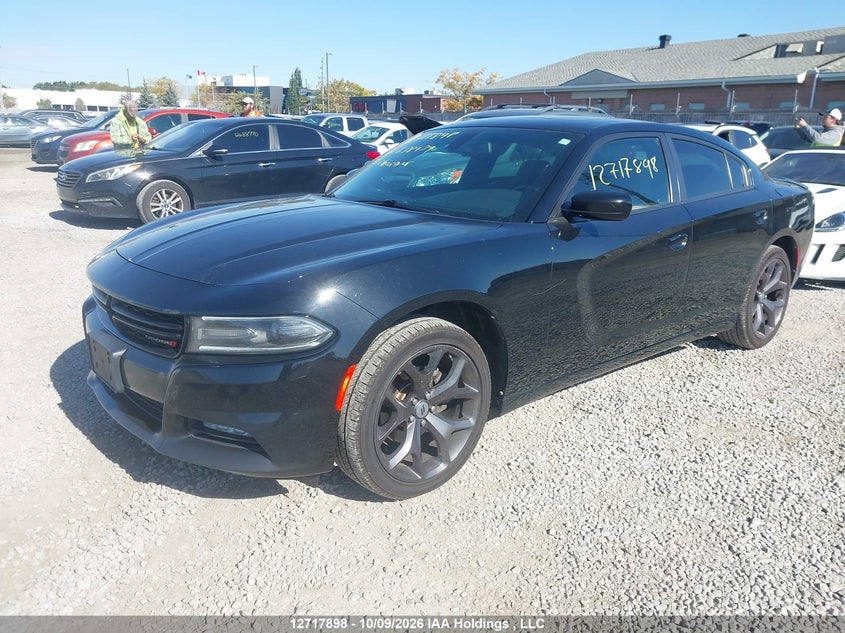 2017 Dodge Charger Sxt, Hail, IAAI, VIN 2C3CDXHGXHH638439 — photo 2