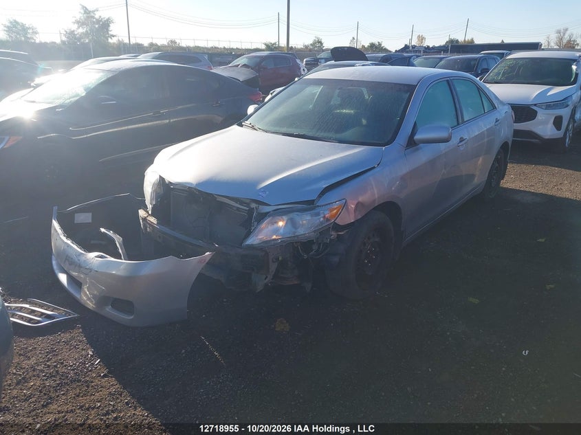 2011 Toyota Camry Le, Front, IAAI, VIN 4T1BF3EKXBU700652 — photo 2
