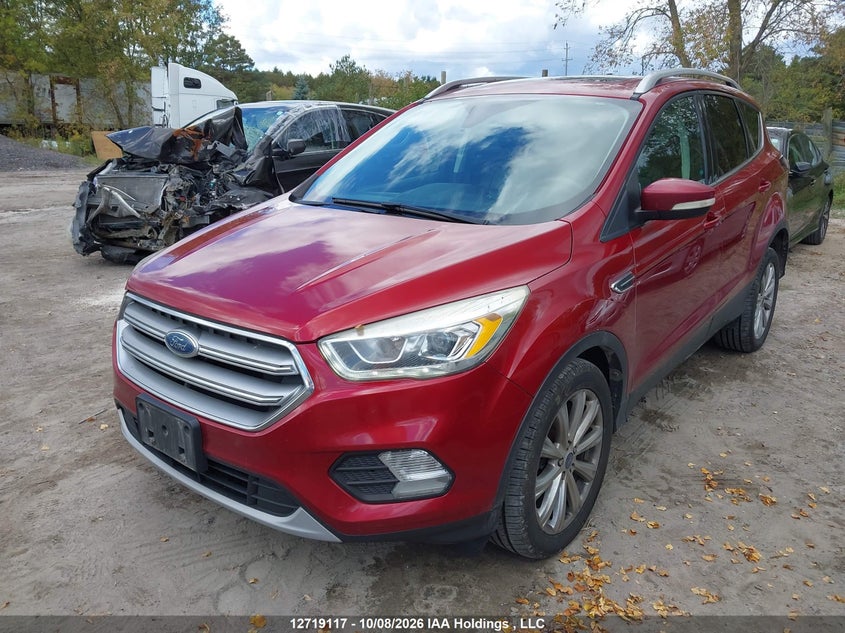 Vin: 1fmcu9j99hue50572, lot: 3126066, ford escape titanium 20172