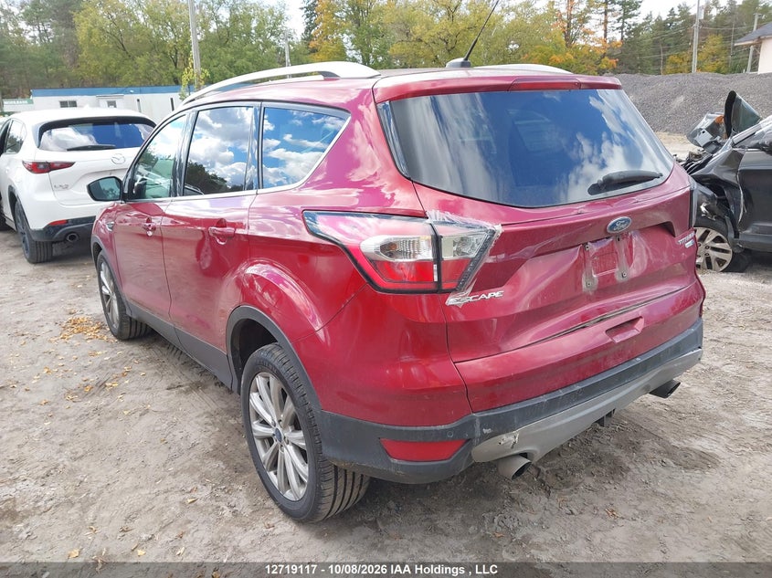 Vin: 1fmcu9j99hue50572, lot: 3126066, ford escape titanium 20173