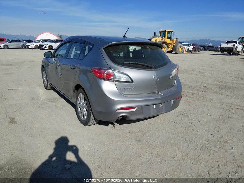 Vin: jm1bl1kf2c1555683, lot: 3126269, mazda 3 i 20123