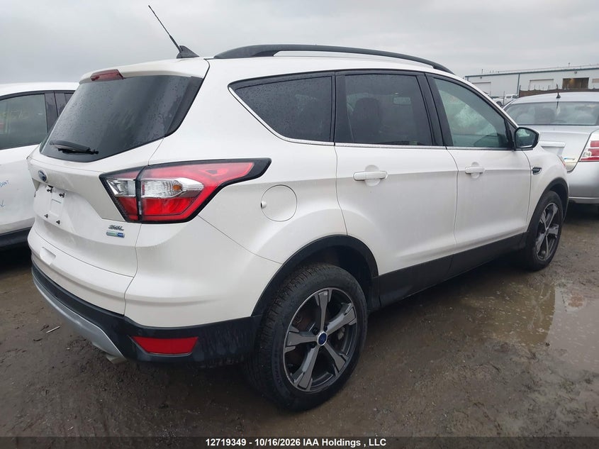 Vin: 1fmcu9h98jub63395, lot: 3126344, ford escape sel 20184