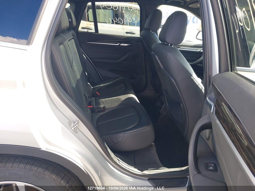 WBXHT3C38J5F91044 BMW X1 Xdrive28i