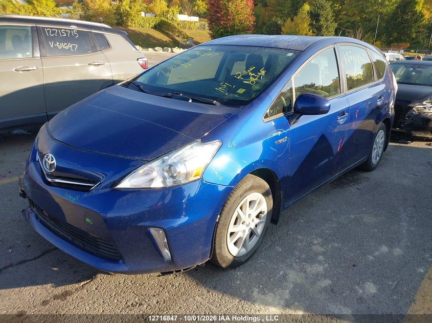 Vin: jtdzn3eu9d3216228, lot: 3127205, toyota prius v 20132