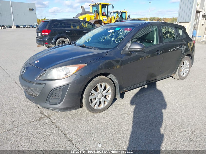 Vin: jm1bl1kf8b1426197, lot: 3127219, mazda mazda3 gx 20112