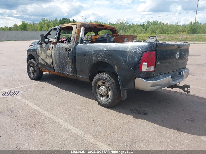 Vin: 3c6ud5dl8cg124242, lot: 3127286, ram 2500 slt 20123