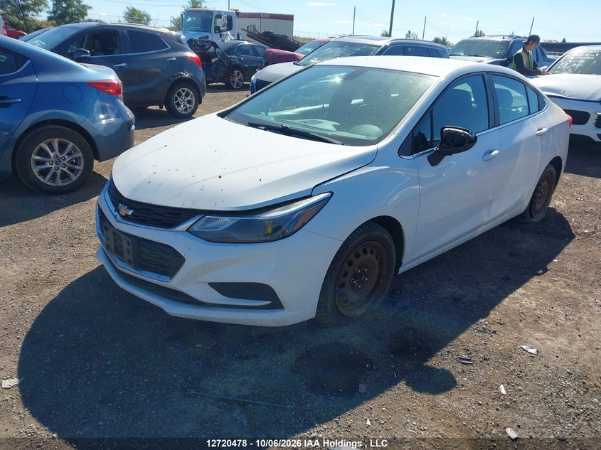 2017 Chevrolet Cruze Lt, Благотворительность, IAAI, VIN 1G1BE5SM1H7227135 — фото 2