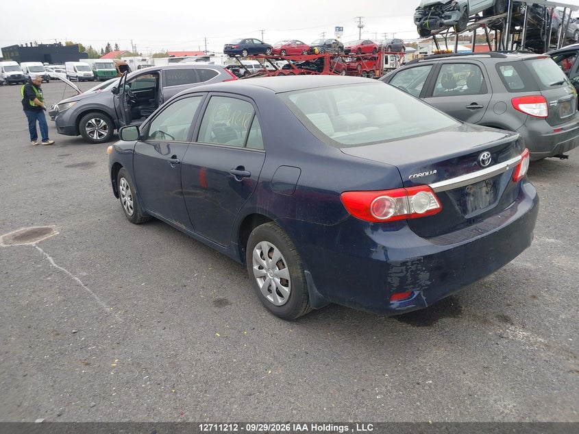 Vin: 2t1bu4ee4cc819001, lot: 3127604, toyota corolla ce 20123