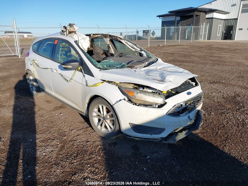 Vin: 1fadp3k20gl400295, lot: 3128777, ford focus se 2016 img_1