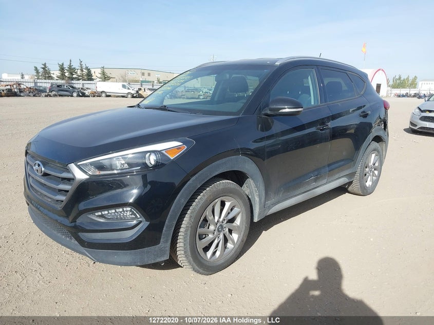 2017 Hyundai Tucson Limited/Sport And Eco/Se, Left Rear, IAAI, VIN KM8J3CA42HU471226 — photo 2