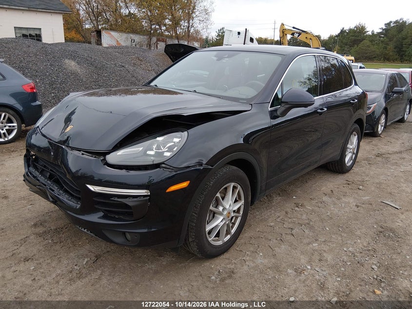 2016 Porsche Cayenne, Front, IAAI, VIN WP1AA2A25GLA09975 — photo 2