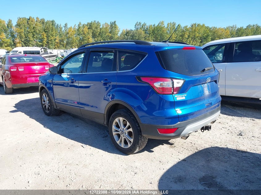 Vin: 1fmcu9g93hue27375, lot: 3129600, ford escape se 20173