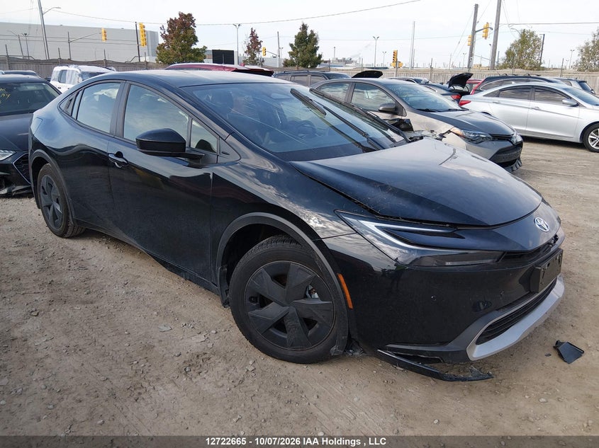 Vin: jtdacacu6t3079323, lot: 3129879, toyota prius se/xse/xse premium/night shade 2026 img_1