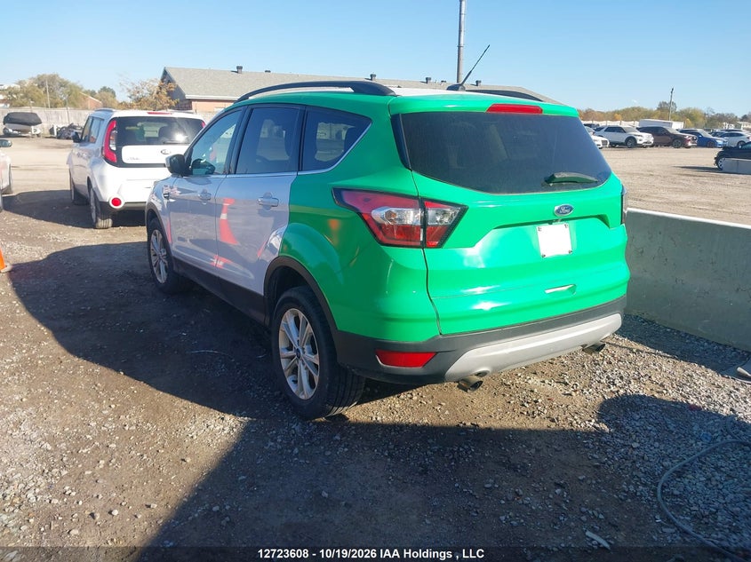 Vin: 1fmcu9gd5jud09063, lot: 3130914, ford escape se 20183