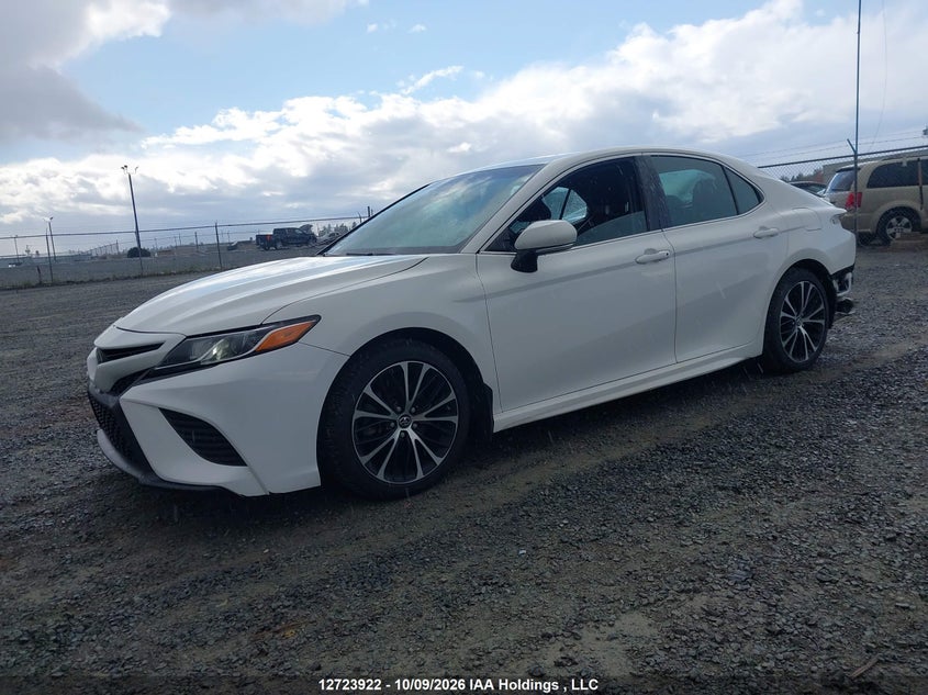 Vin: 4t1b11hk2ju547780, lot: 3131231, toyota camry se 20182