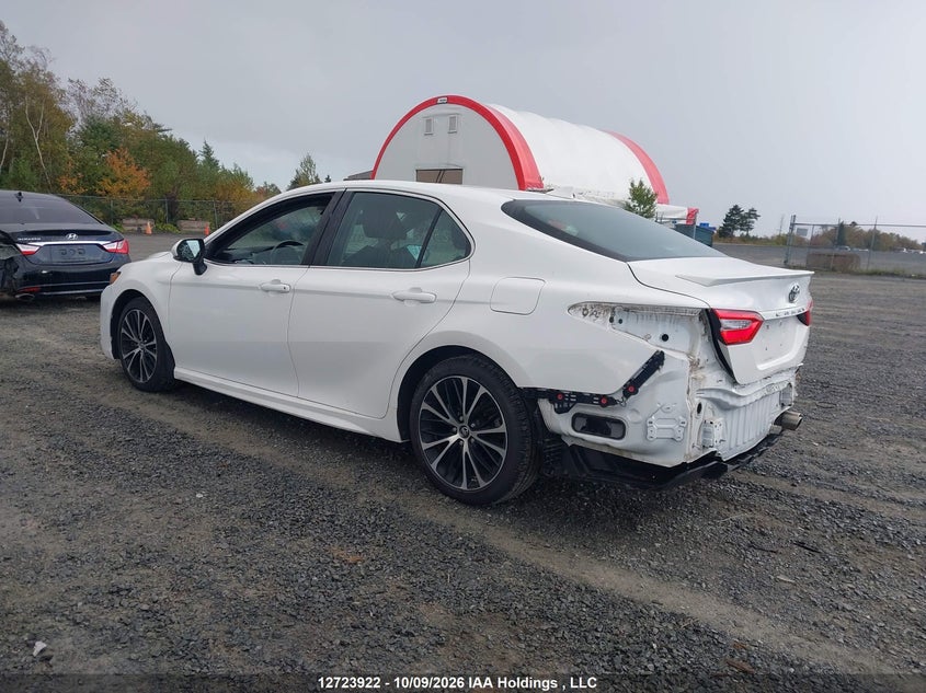 Vin: 4t1b11hk2ju547780, lot: 3131231, toyota camry se 20183