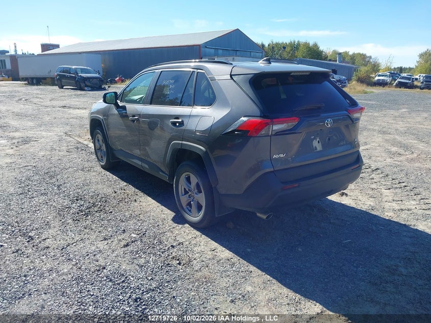 Vin: 2t3r1rfv6nc295315, lot: 3132381, toyota rav4 xle 20223