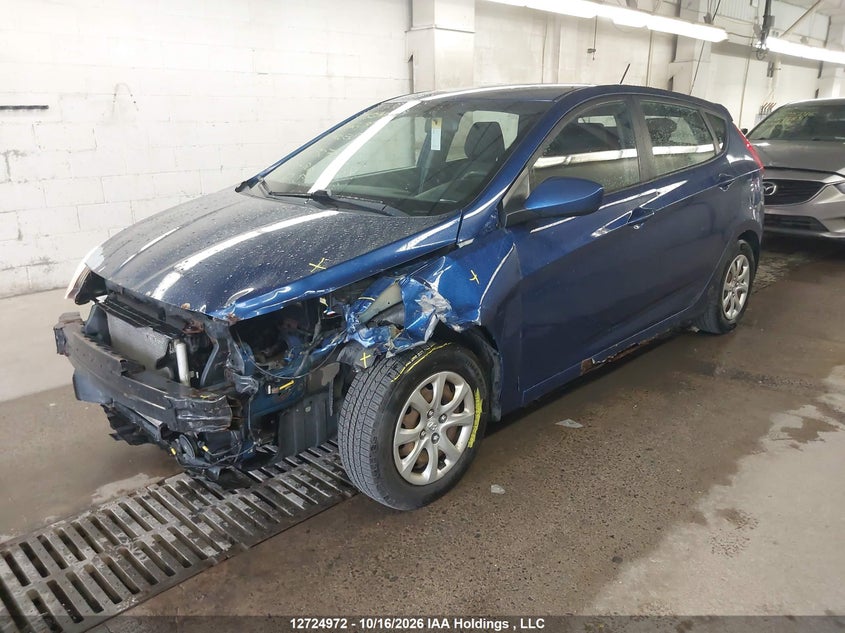 2016 Hyundai Accent Se, Front, IAAI, VIN KMHCT5AE3GU292706 — photo 2