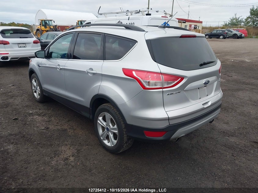 Vin: 1fmcu9g98fub76673, lot: 3132888, ford escape se 20153