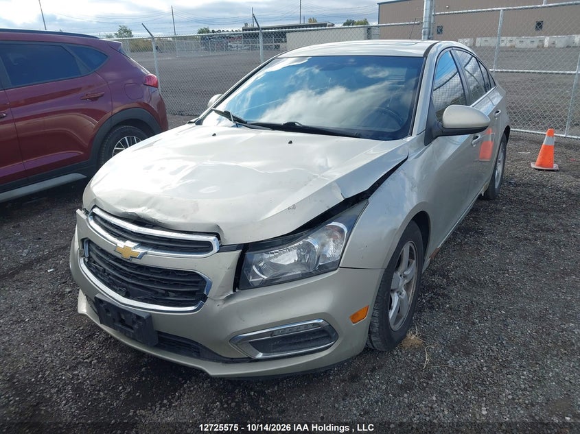 2015 Chevrolet Cruze 2Lt, Удар спереди, IAAI, VIN 1G1PE5SBXF7249393 — фото 2