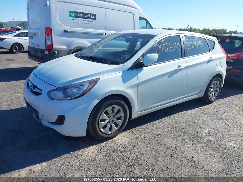 Vin: kmhct5ae1cu058431, lot: 3133703, hyundai accent gl 20122