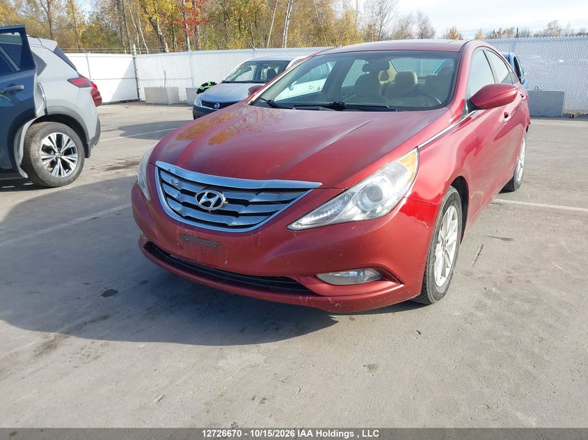 2013 Hyundai Sonata Gls, Rear, IAAI, VIN 5NPEB4AC0DH640329 — photo 2