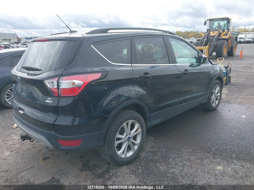 Vin: 1fmcu9g91hud46374, lot: 3136492, ford escape se 20174