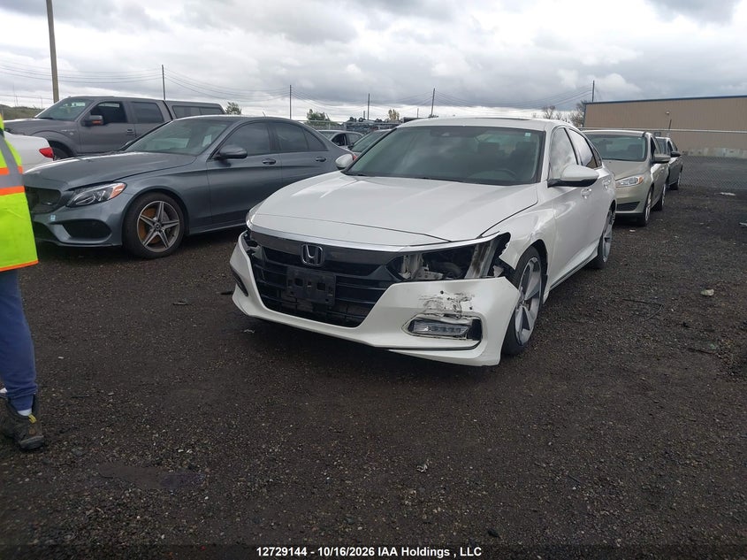 Vin: 1hgcv1f96ka804375, lot: 3136893, honda accord touring 1.5t 20192