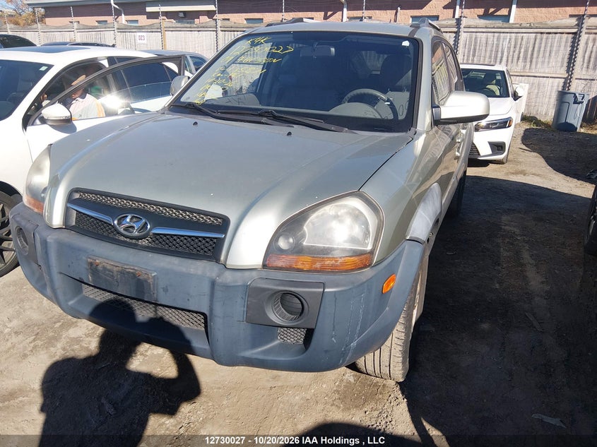 2009 Hyundai Tucson Gls, Charity, IAAI, VIN KM8JM12D49U135871 — photo 2