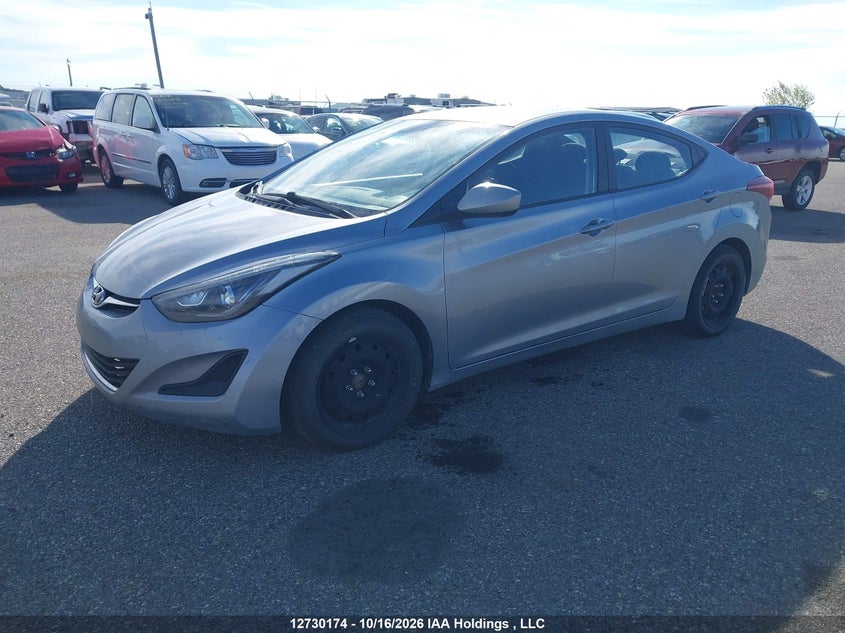 2016 Hyundai Elantra Gl, Front, IAAI, VIN 5NPDH4AEXGH746870 — photo 2