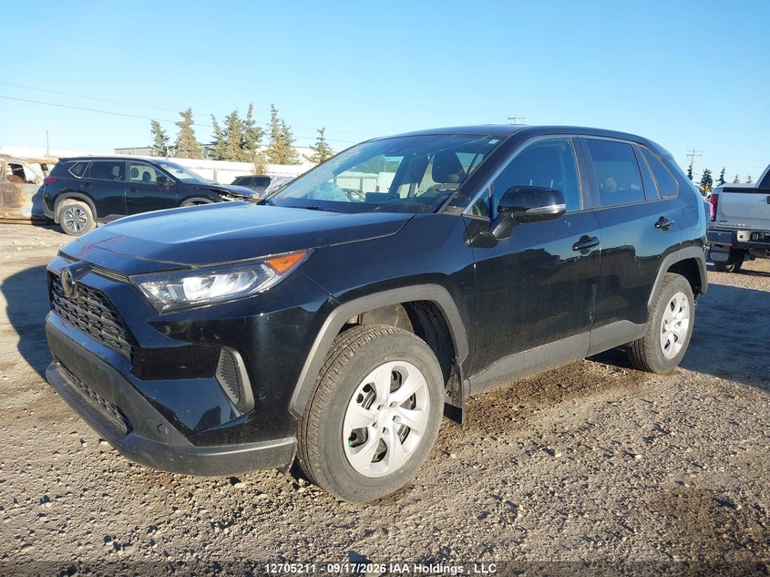 Vin: 2t3b1rfv8pc375946, lot: 3138115, toyota rav4 le 20232
