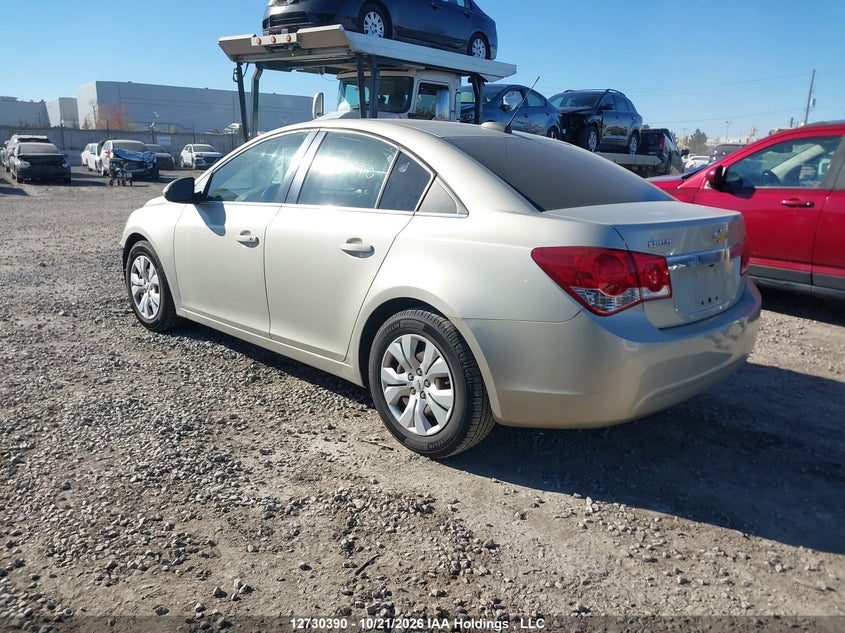 Vin: 1g1pc5sb0f7291027, lot: 3138233, chevrolet cruze 1lt 20153