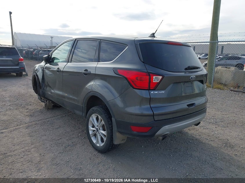 Vin: 1fmcu9gd4kuc40867, lot: 3138497, ford escape se 20193