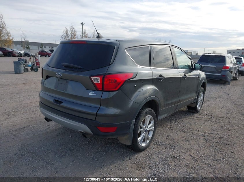 Vin: 1fmcu9gd4kuc40867, lot: 3138497, ford escape se 20194