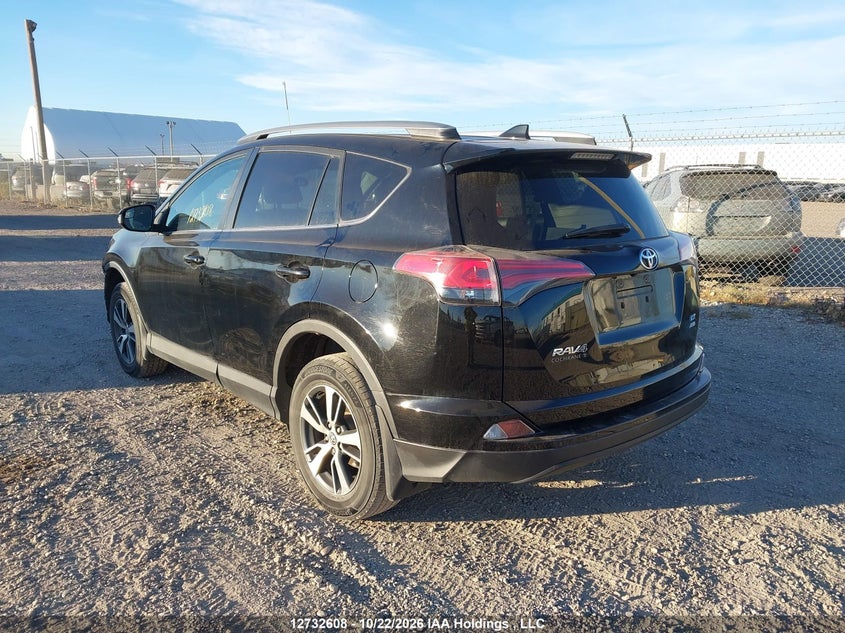 Vin: 2t3bfrev0jw790932, lot: 3140568, toyota rav4 le 20183