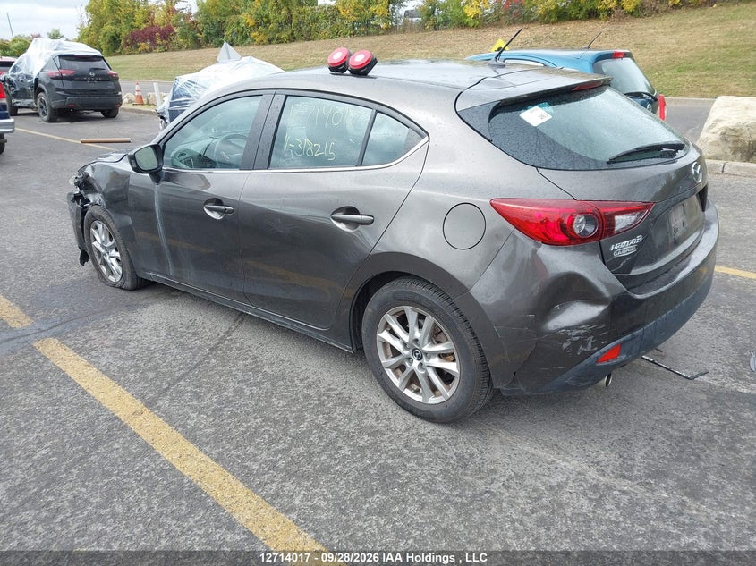  3 Mazda3 Gs