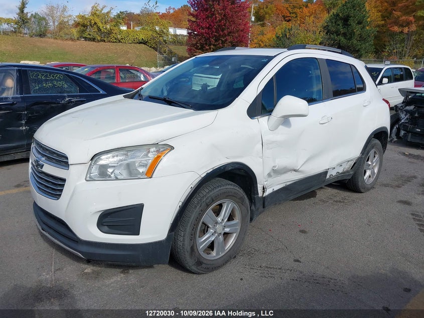2016 Chevrolet Trax Lt, Left Side, IAAI, VIN 3GNCJPSB1GL244777 — photo 2