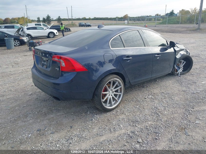Vin: yv140mfk2f2354126, lot: 3144638, volvo s60 t5 premier 20154