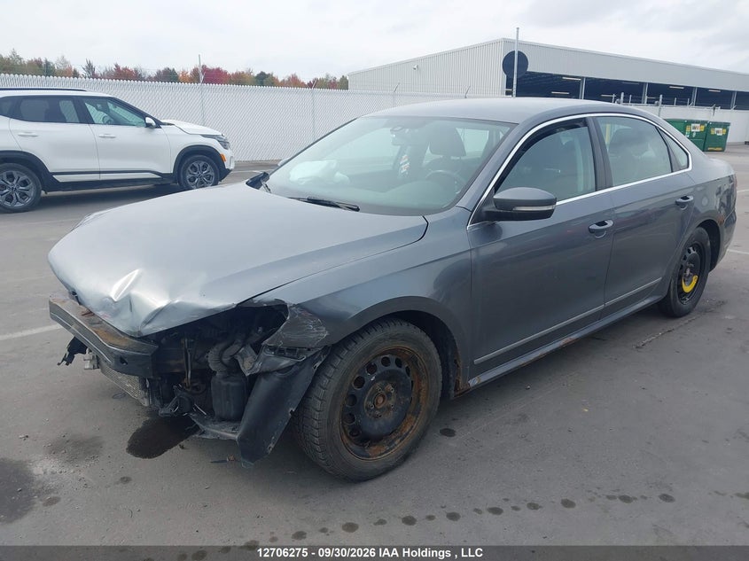 2015 Volkswagen Passat 2.0 Tdi Trendline, Front, IAAI, VIN 1VWAV7A39FC033994 — photo 2