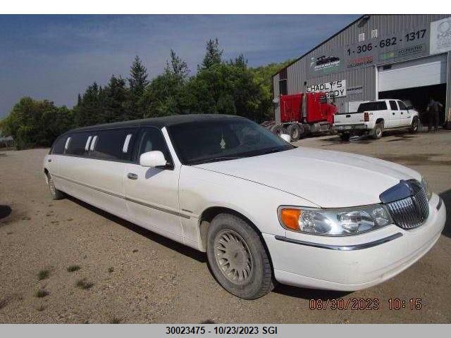 2000 Lincoln Town Car Executive VIN: 1L1FM81W5YY827485 Lot: 30023475