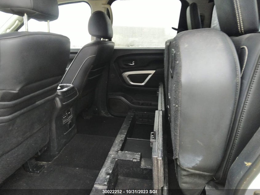 2017 Nissan Titan S/Sv/Pro-4X/Sl VIN: 1N6AA1E50HN507942 Lot: 30022252