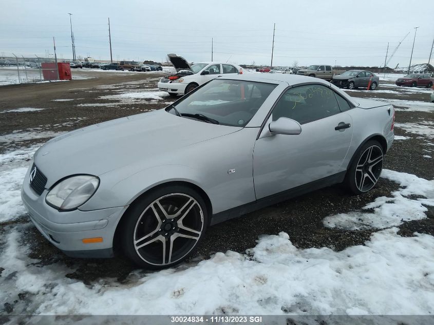 2001 Mercedes-Benz Slk 320 VIN: WDB1704471F051916 Lot: 30024834