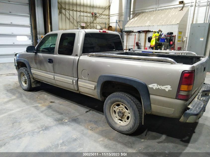 2002 Chevrolet Silverado K1500 VIN: 2GCEK19T621393688 Lot: 30025011